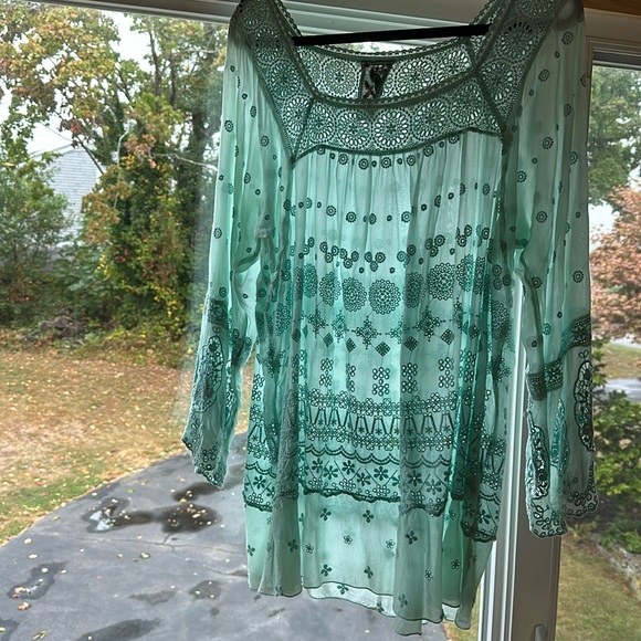 Johnny Was tunic Med - Picture 7 of 8